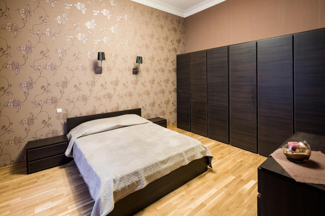 Appartamento Svobody Avenue 10 Leopoli Esterno foto